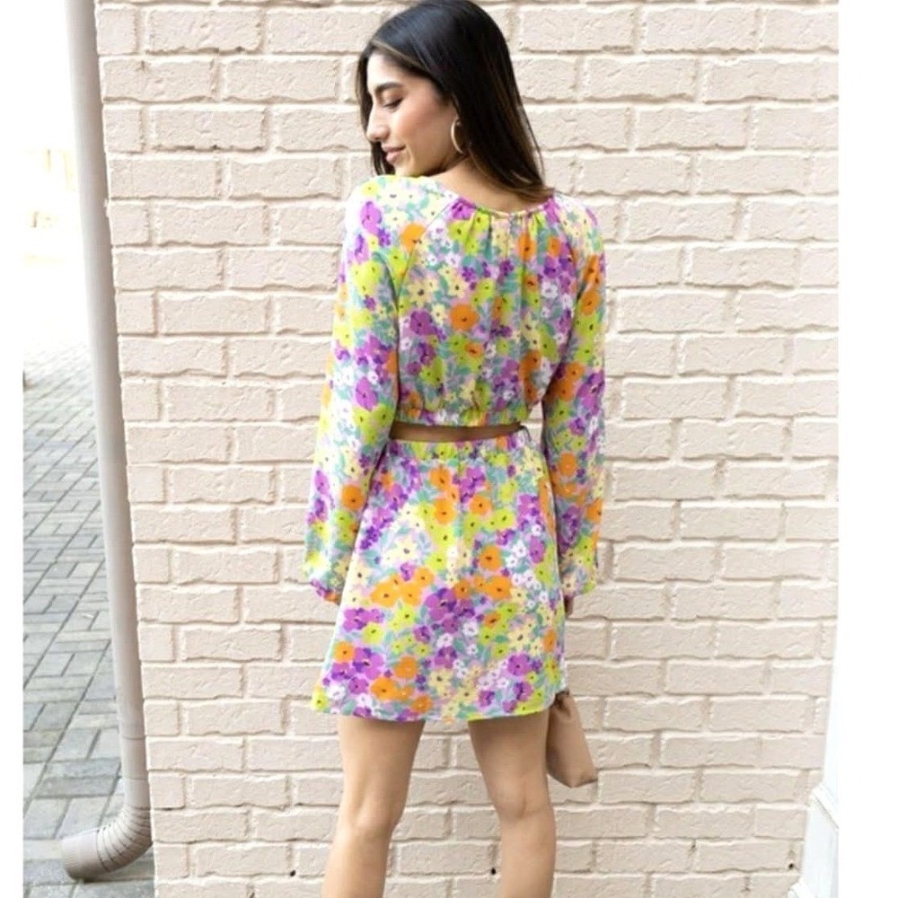 Sanctuary Fresh Garden NWT Cut Out Floral Multi Color Mini‎ Dress Size Large - Picture 2 of 10